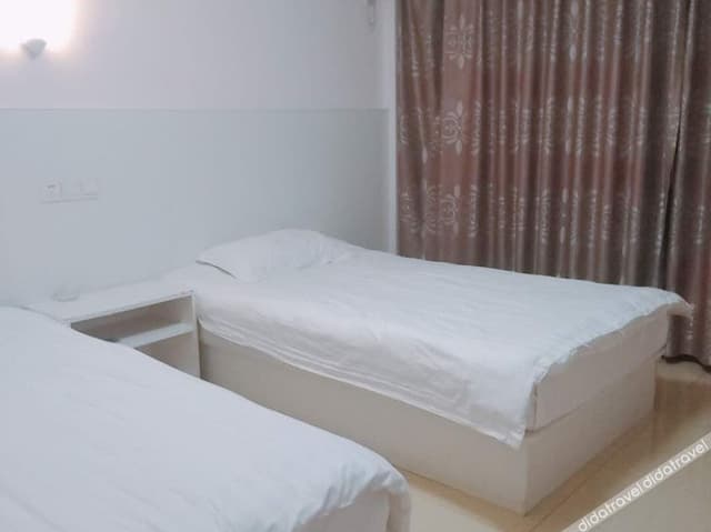 Guestroom (2 Beds)