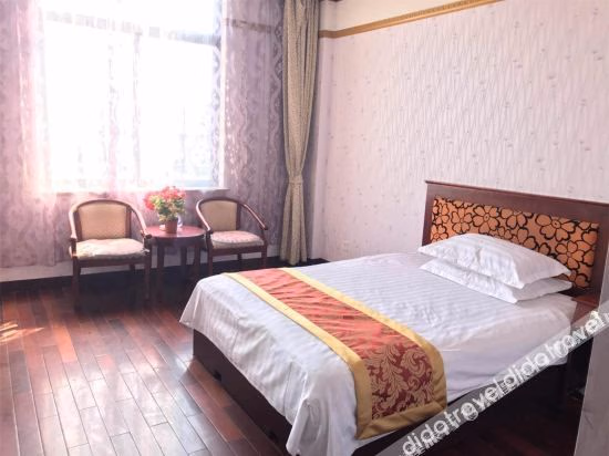 จิ่วฝู โฮเทล (Jiufu Hotel)4