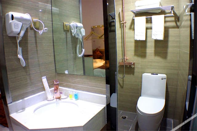 Standard Room (2 Beds)