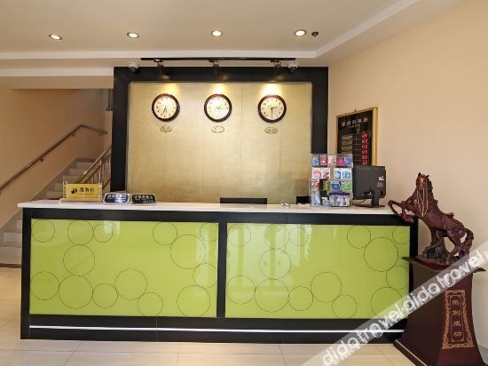Shanghai Meiquan Fashion Business Hotel1