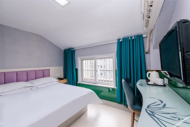 Fashionable Double Room
