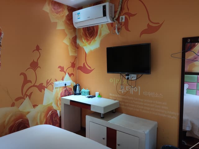 Deluxe Room (Double bed)