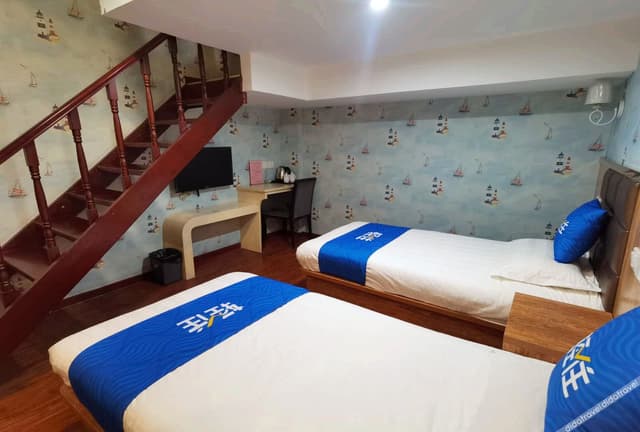 Family Multi-level Suite