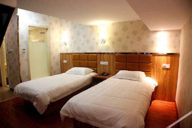 Family Multi-level Suite