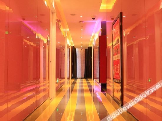 Shanghai Rijing Hotel4