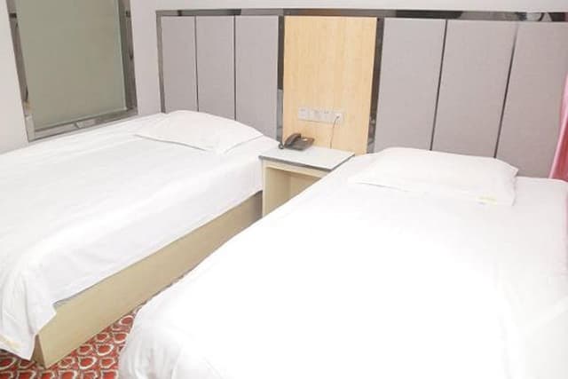 Guestroom (2 Beds)