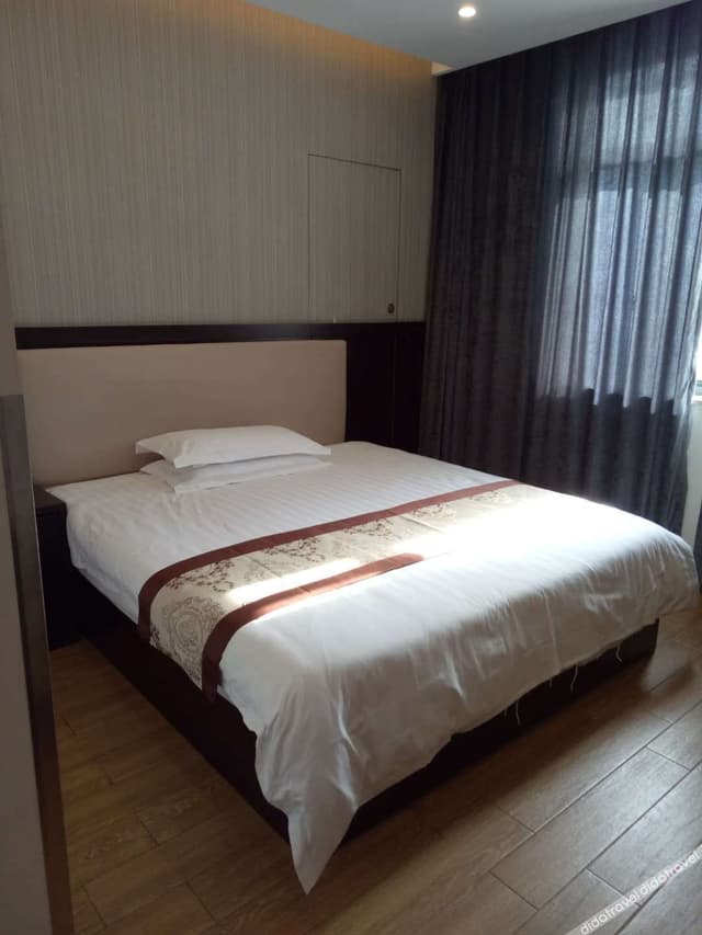 Sunshine Double Room