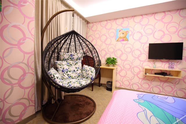 Deluxe Theme Double Room