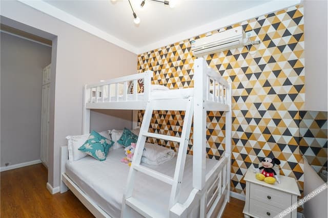 North European-Style Family Friendly Room