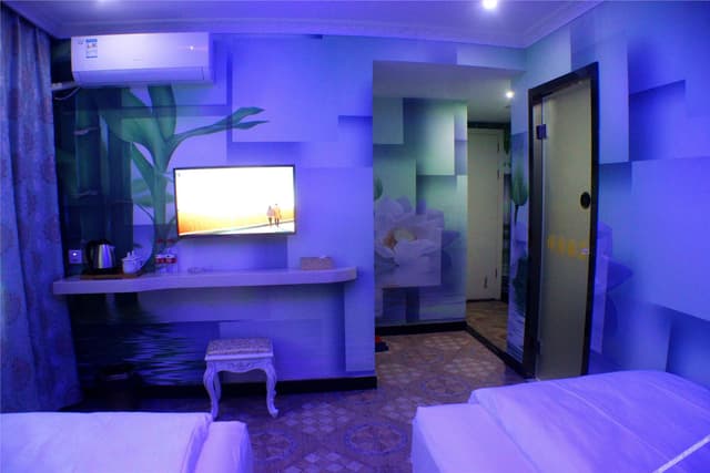 Boutique Twin Room