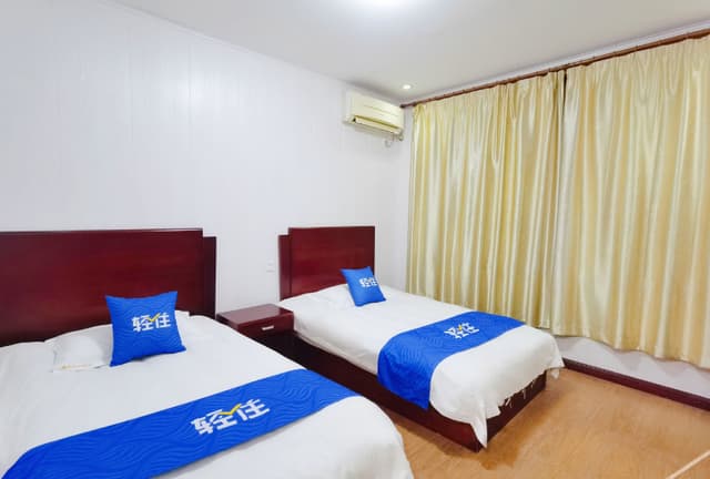Deluxe Room (2 beds)