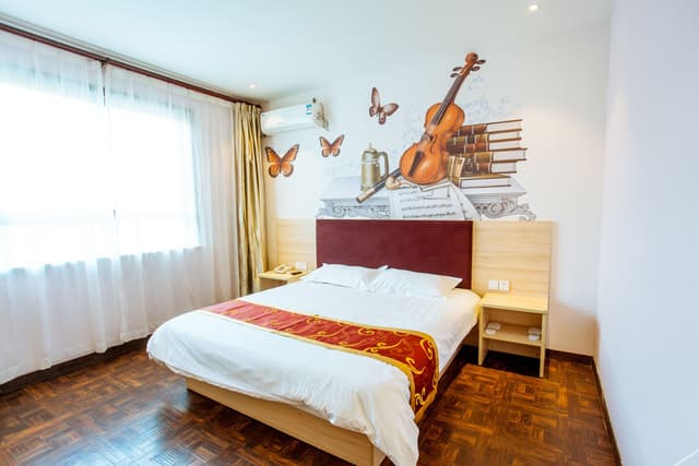 Superior Queen Room