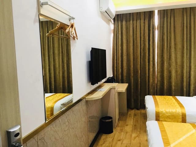 Guestroom (2 Beds)