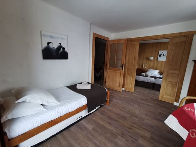 Family suite twin beds