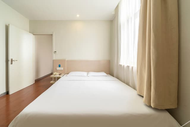 Superior Memory Foam Double Room