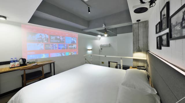 Weile Loft Double Bed Room
