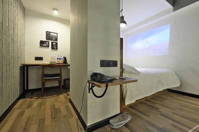 Weile Loft Double Bed Room