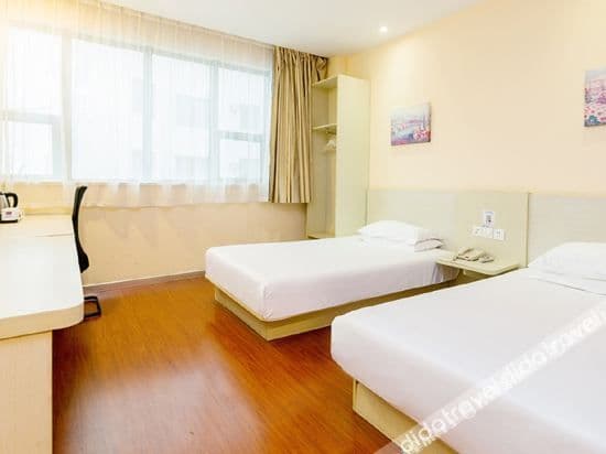 2-bed Room