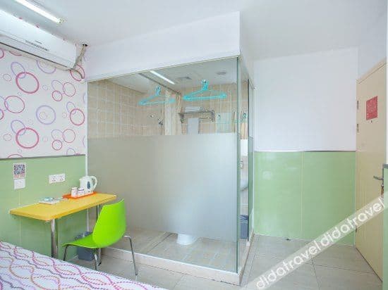 Queen Room A