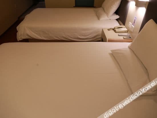 Guestroom (2 beds)