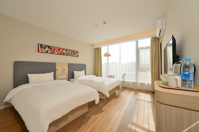 Guestroom (2 beds)