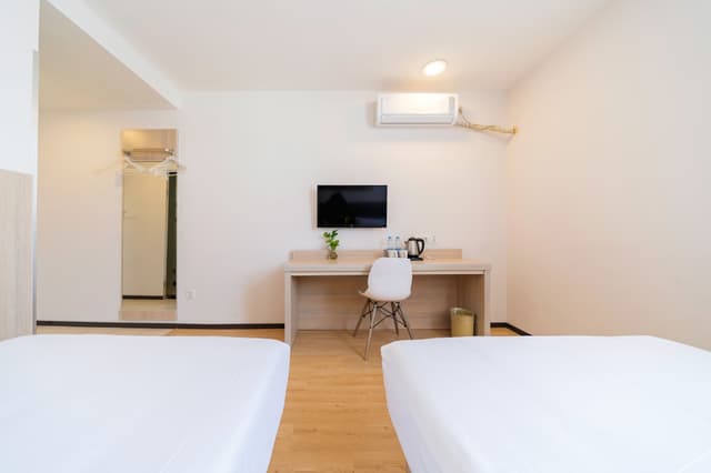 Guestroom (2 beds)