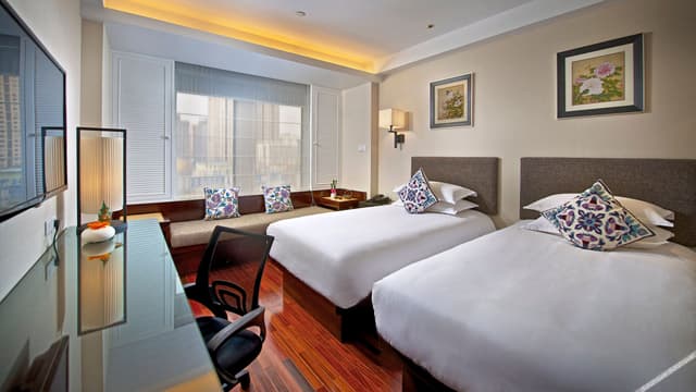 Deluxe Twin Room