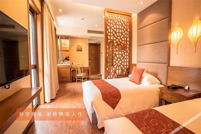 Deluxe Room (2 Beds)