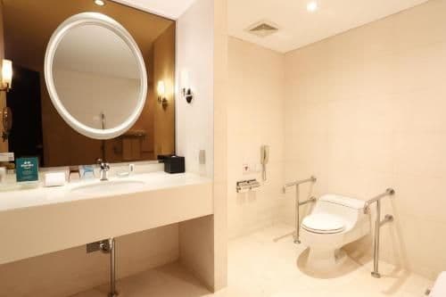 2 Twin Beds Standard Accessible