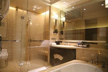 โรงแรมตงเจียวสเตทเกสต์ (Dongjiao State Guest Hotel)0