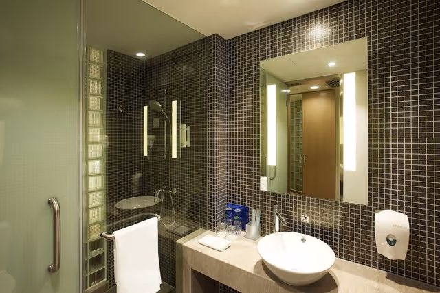 Suite, 1 Bedroom (Additional Living Area)