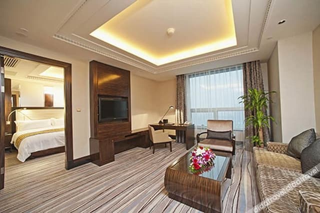 Business Suite