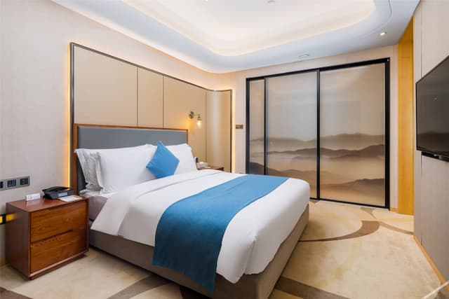 Executive Suite