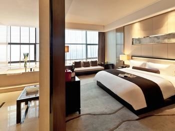 พูลแมน เซี่ยงไฮ้ จิงอัน (Pullman Shanghai Jing An)2