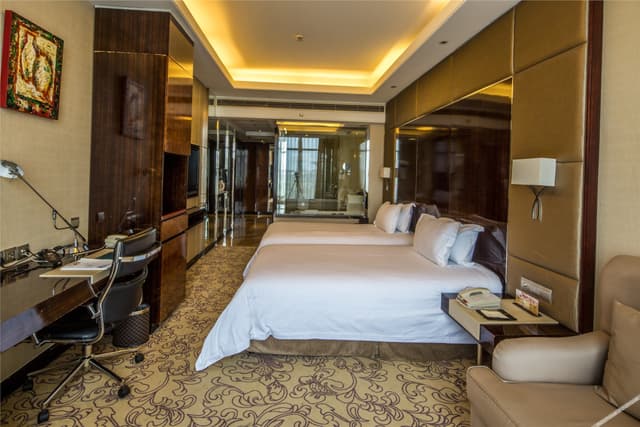 Deluxe 2-bed Room
