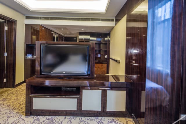 Deluxe 2-bed Room