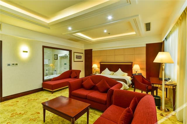 Deluxe Business Room