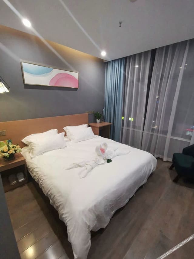 Handpicked Comfort Double Bed Room
