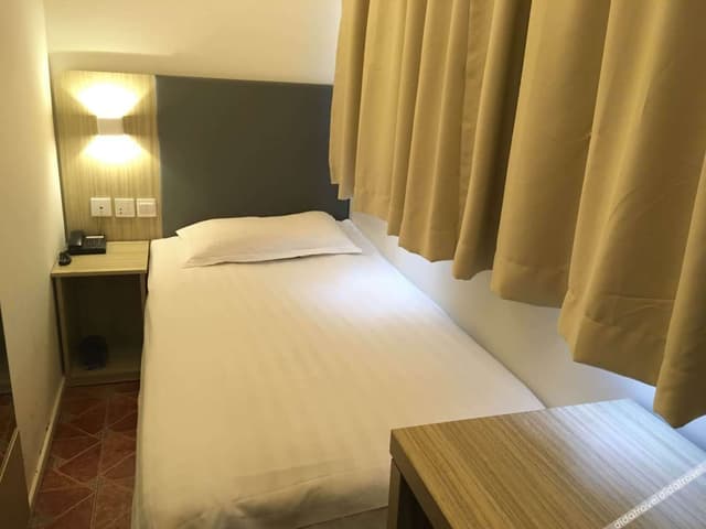 Discount Room