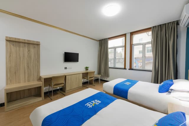 Standard Room (2 beds)