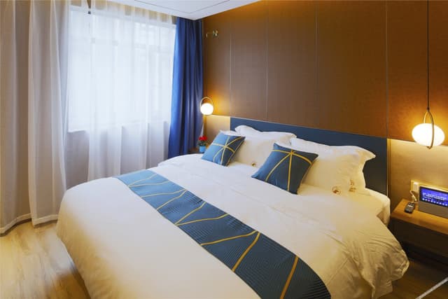 Jimu Plus Double Bed Room