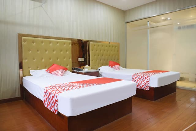 Deluxe Suite