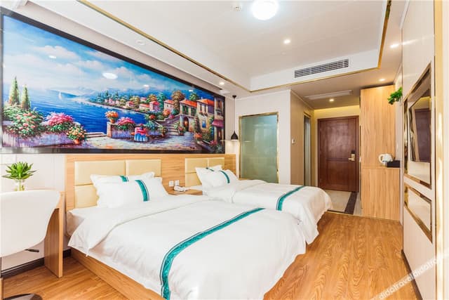 Business 2-bed Room