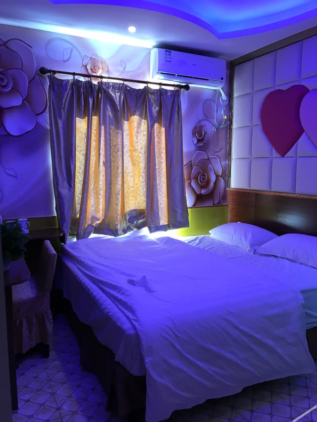 Deluxe Business Double Room