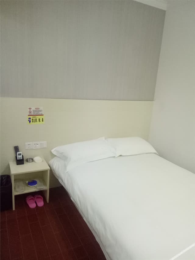 Guestroom - Single Occupancy