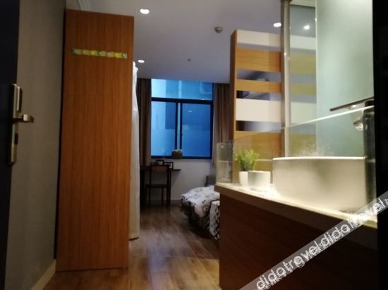 Summer Solstice Book Fragrance Hotel (Shanghai Fudan University Branch)2