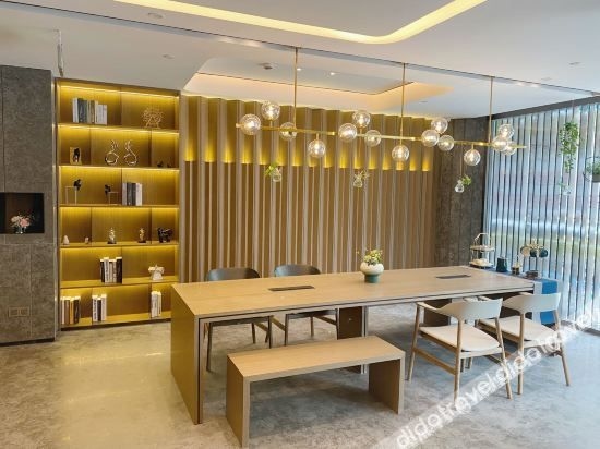 โรงแรมจิงไหล เจิ้นซวน (สถานีรถไฟใต้ดินถนนฉางไห่ฉางโซ่ว) (Jinglai Hotel Zhenxuan (Shanghai Changshou Road Metro Station))1