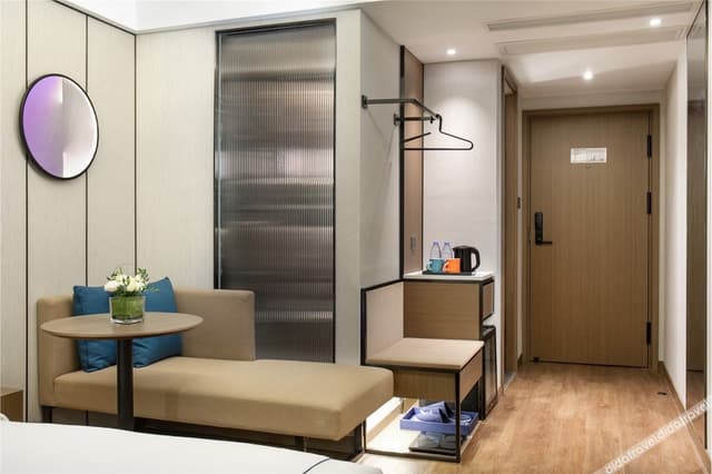 Handpicked Business Double Bed Room