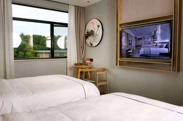 Deluxe Room (2 Beds)