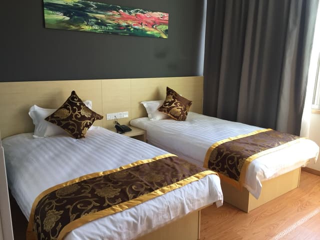 Superior Room (2 beds)